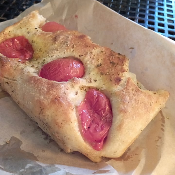review photo of Aperificio Focaccia Con Pomodorini E Origano shared by @manu97 on 28 Oct 2022 - review