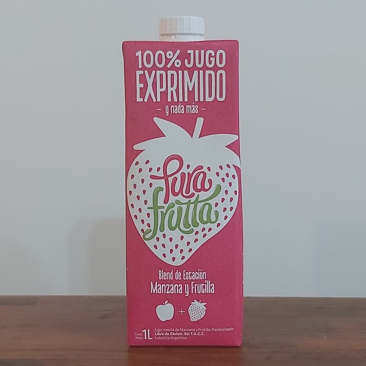 photo of Pura frutta Jugo de Manzana y Frutilla shared by @lenabi on  30 Nov 2021 - review