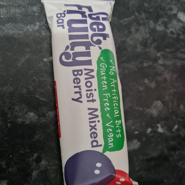 photo of Get Fruity Moist Mixed Berry Bar shared by @valentindonev on  28 Jan 2021 - review