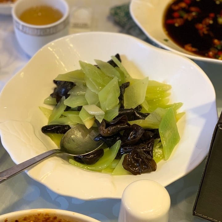 photo of 成都Chengdu Celtuce with Black Fungus shared by @jashment on  12 Nov 2019 - review