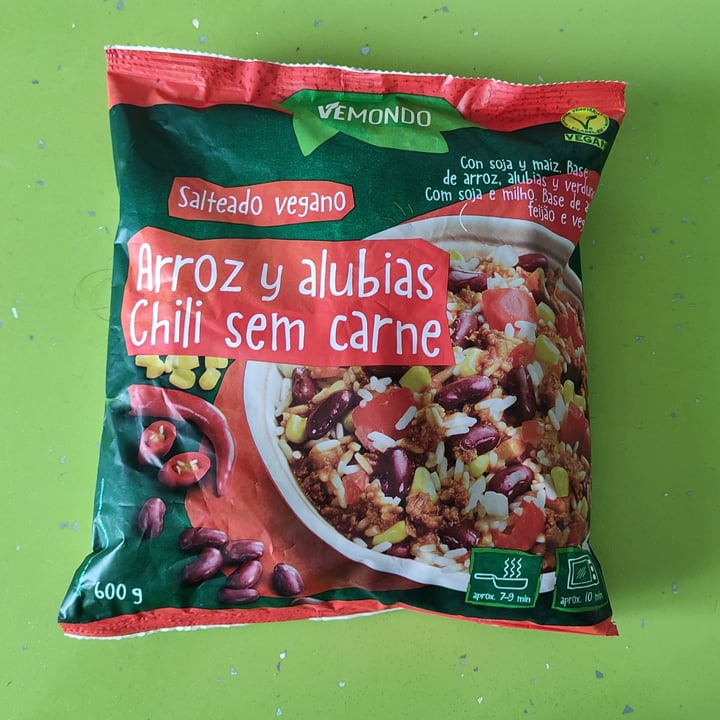 photo of Vemondo chili sin carne con arroz shared by @elenavarrop on  10 Apr 2022 - review