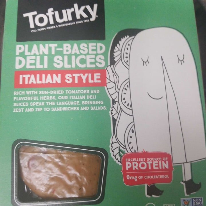 photo of Tofurky Plant-Based Deli Slices Italian Style shared by @glitteredweb on  12 Oct 2020 - review