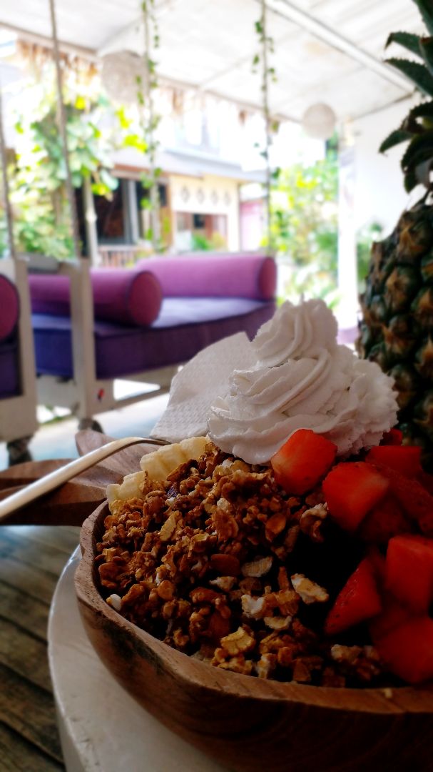 photo of Acai Queen Brazilian Ayayayay Bowl shared by @paulac on  09 Oct 2018 - review