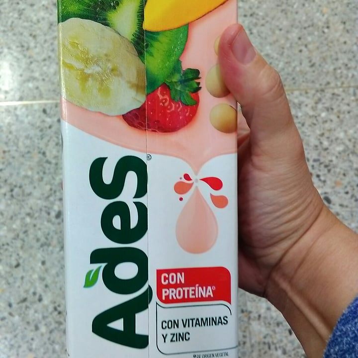 photo of Ades Leche de Soja sabor Frutas Tropicales shared by @gdc on  08 Dec 2020 - review