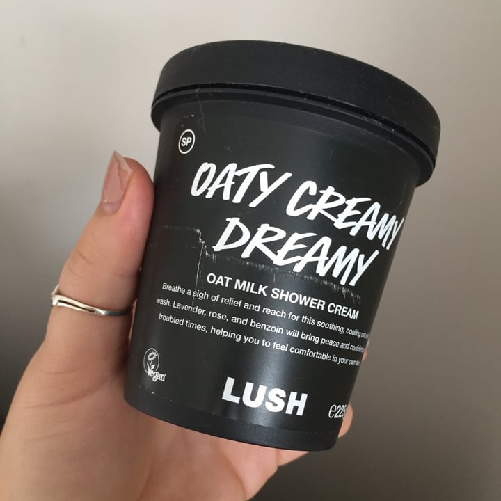 photo of LUSH Fresh Handmade Cosmetics Oaty Creamy Dreamy shared by @jxdestevexson on  18 Sep 2021 - review