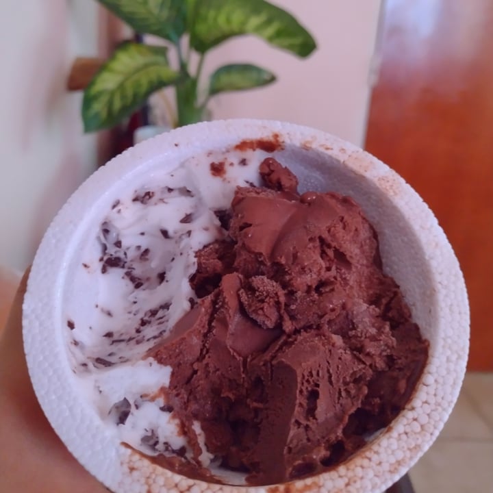 review photo of Cremolatti Chocolate Vegano Y Limón Granizado shared by @micacuello on 13 Nov 2021 - review