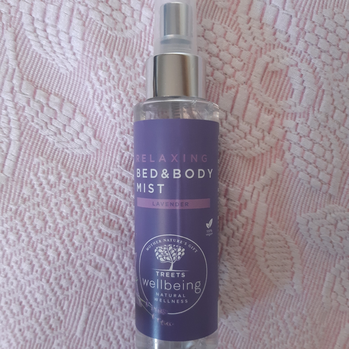 Bed body mist lavander from Treets wellbeing Vegan Product