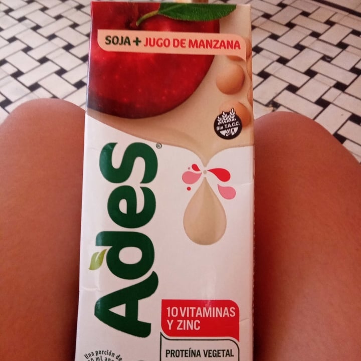 photo of Ades Jugo de Manzana & Soya shared by @belindafarfan on  21 Nov 2021 - review
