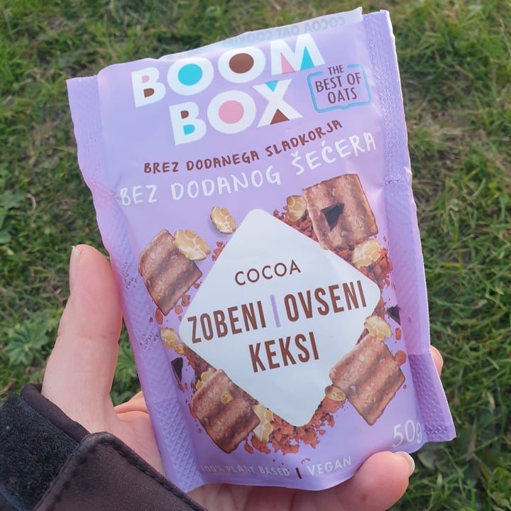 photo of BOOM BOX Cocoa Oat Cookies shared by @kalex on  25 Apr 2022 - review