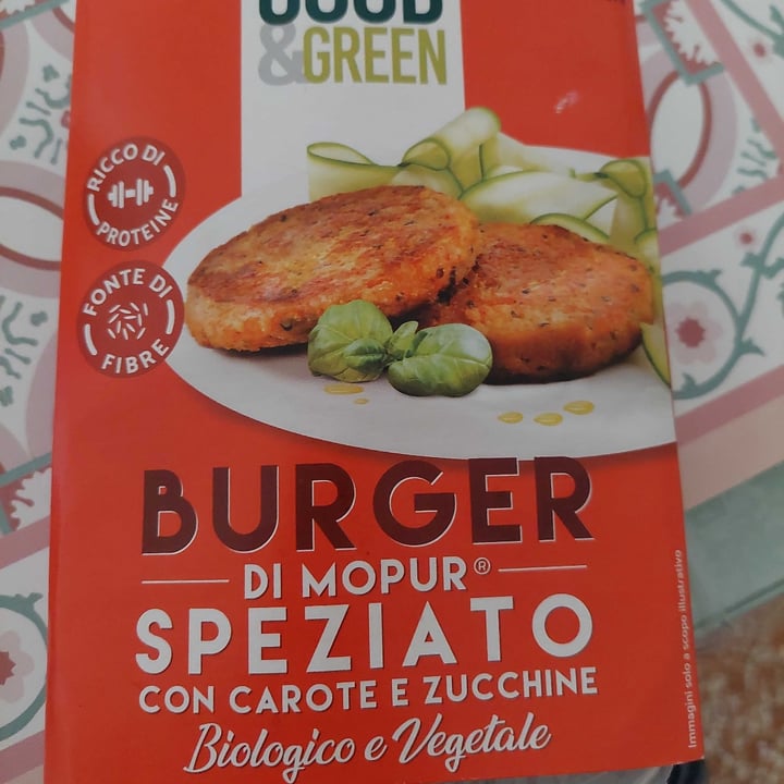 photo of Good & Green Burger saporito con carote e zucchine shared by @juliets on  21 Jun 2022 - review