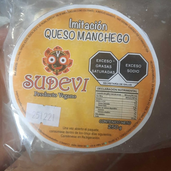 photo of Sudevi Imitación Queso Manchego shared by @grecia2304 on  17 Nov 2021 - review