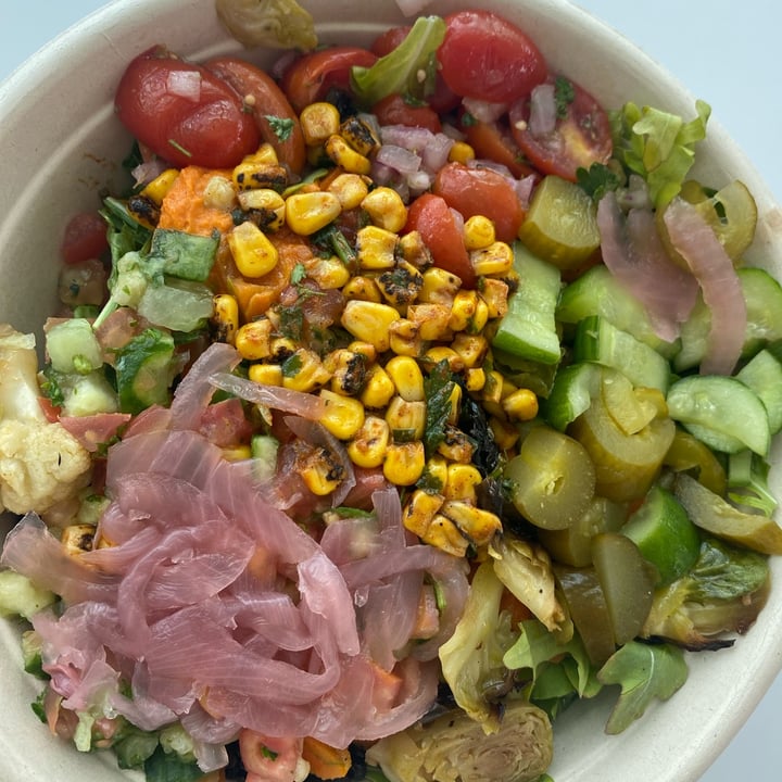 photo of CAVA Build It Bowl shared by @veganabbysway on  14 May 2022 - review