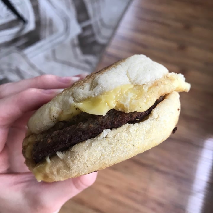 photo of Dunedin Vegan Deli 2 for $10 Impossible McBluffin shared by @veggiekenziefl on  22 Aug 2020 - review