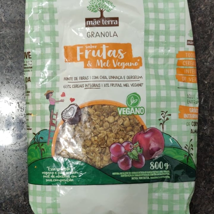 photo of Granola Mãe Terra Granola Sabor Frutas E Mel Vegano shared by @claryshanti on  29 Nov 2022 - review