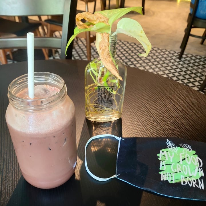 photo of Kanteen Mont Kiara Iced Chocolate shared by @stevenneoh on  14 Dec 2020 - review