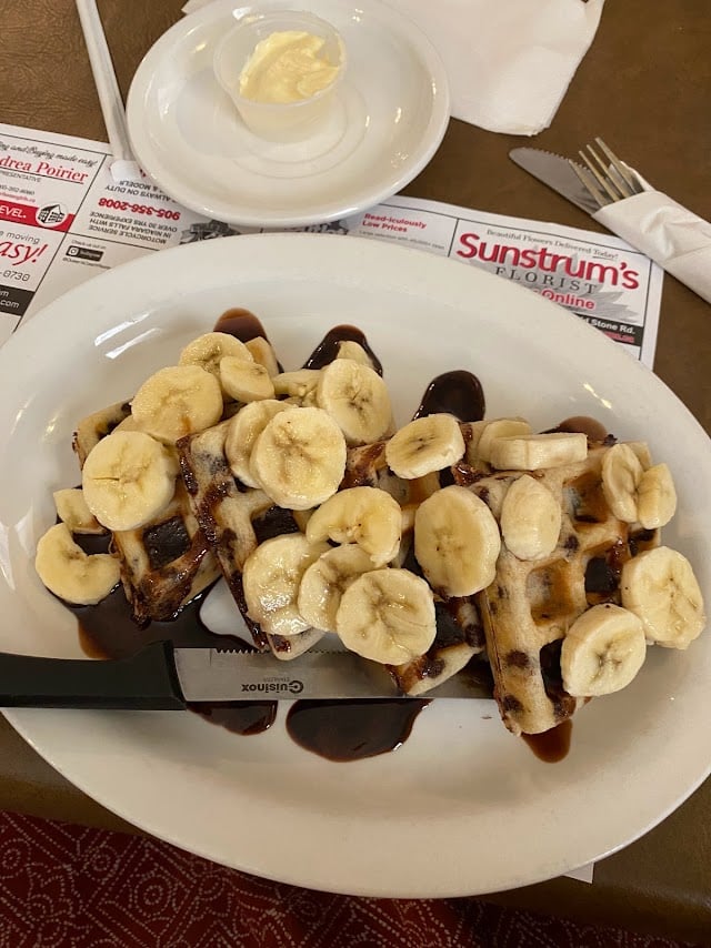 review photo of Queen's Coach Restaurant Funky Monkey shared by @lilybug on 20 Jun 2022 - review