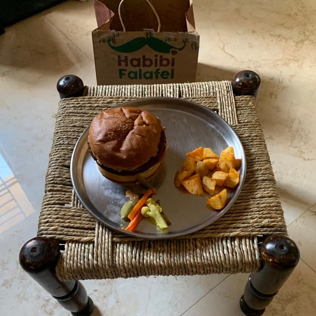 Photo of the dish “Falafel Burger”
