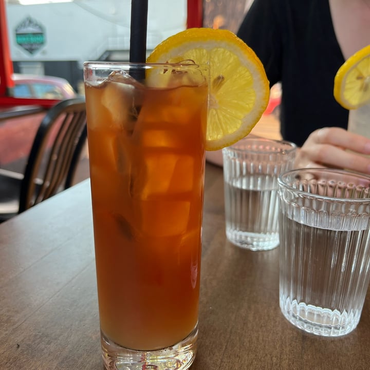 photo of Vegan Street earl grey iced tea shared by @becs10 on  01 Aug 2022 - review