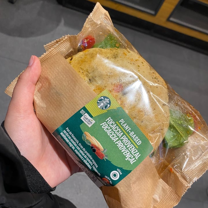photo of Starbucks Focaccia provenzal shared by @carmengf27 on  21 Apr 2022 - review