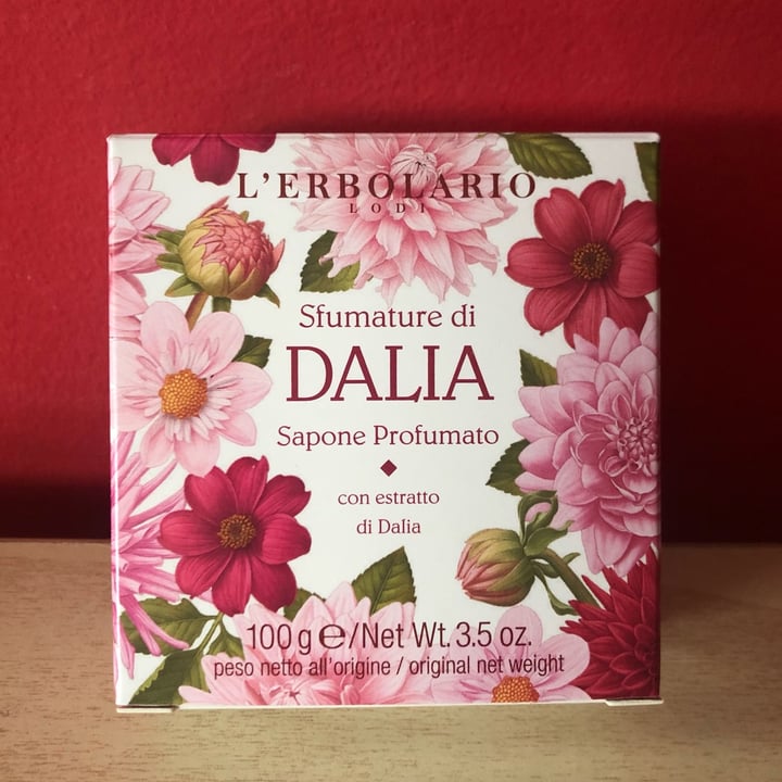 review photo of L’Erbolario Dalia sapone profumato shared by @starvegan on 01 Aug 2022 - review