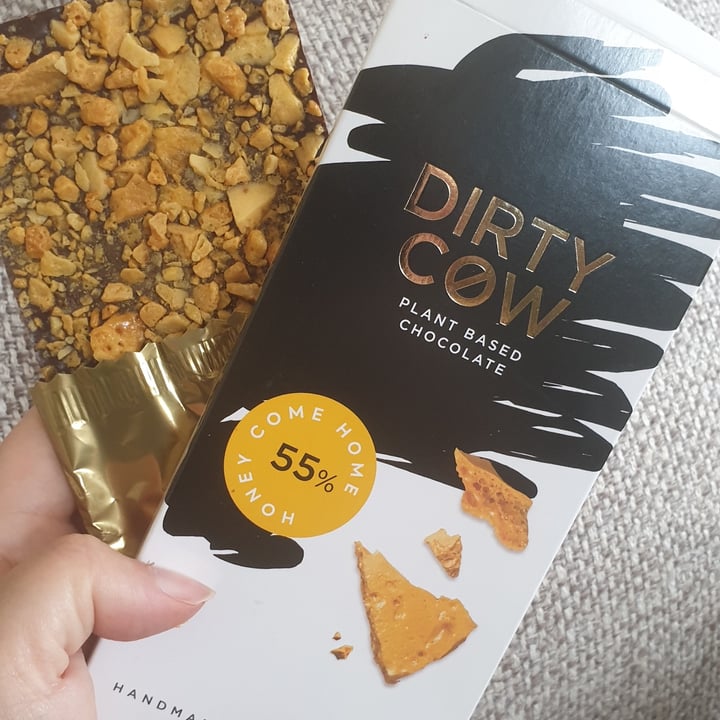 photo of Dirty Cow Honey Come Home Chocolate Bar shared by @becks1871 on  05 Sep 2021 - review