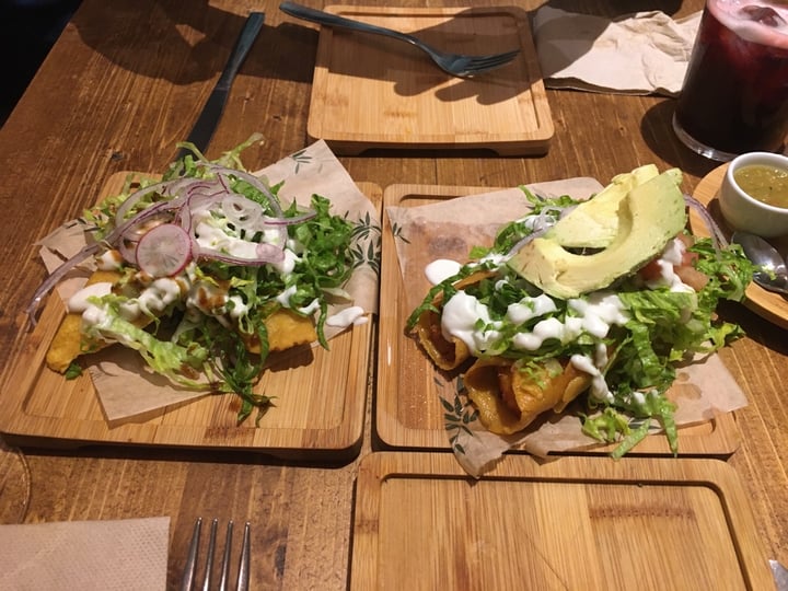 photo of Gallo Santo Flautas de boniato y patata shared by @salcarma on  29 Mar 2020 - review