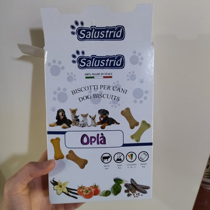 photo of Salustrid Biscotti per cani Oplà shared by @dandelion17 on  05 Mar 2022 - review