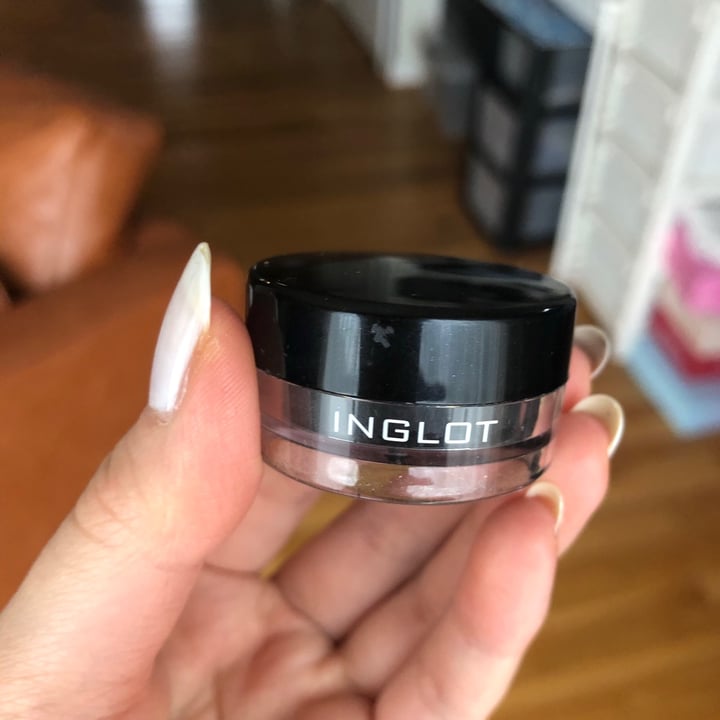 review photo of Inglot AMC eyeliner gel 77 shared by @audreykw16 on 30 Apr 2020 - review