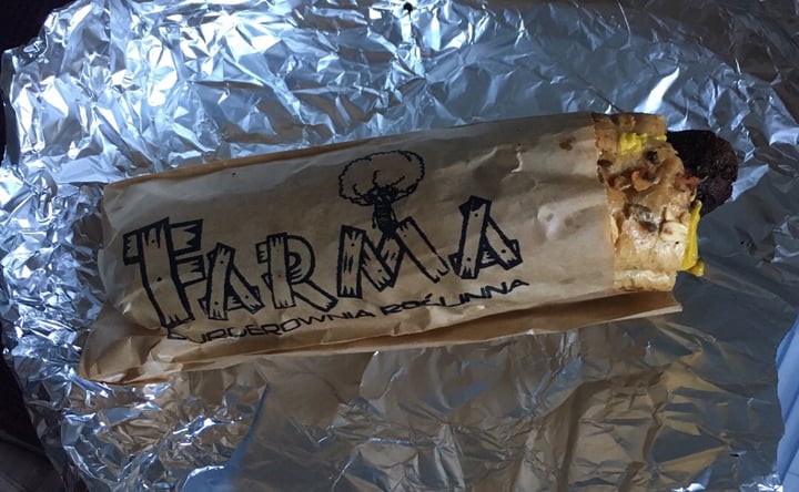review photo of Farma Burgerownia Roślinna Wurster Hotdog shared by @moonbat on 18 Aug 2019 - review