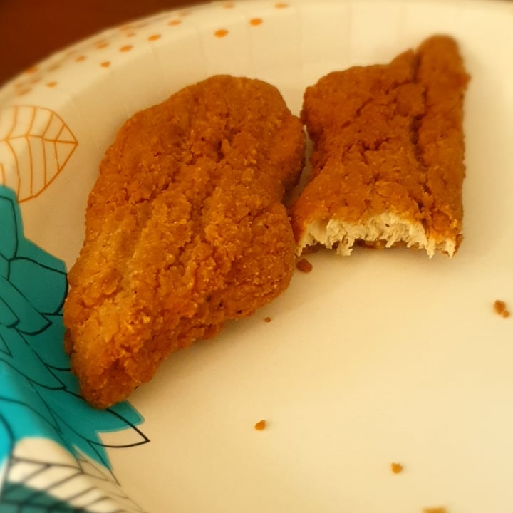 photo of Parrot Pizza Worcester Vegan Tenders shared by @autumnleaves on  27 May 2022 - review