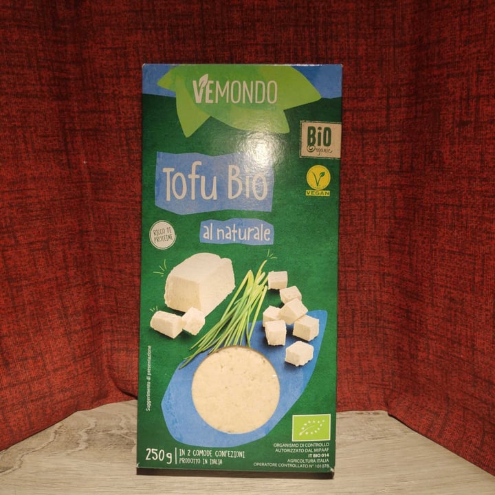 photo of Vemondo Tofu Bio al naturale shared by @manilla on  27 Dec 2021 - review