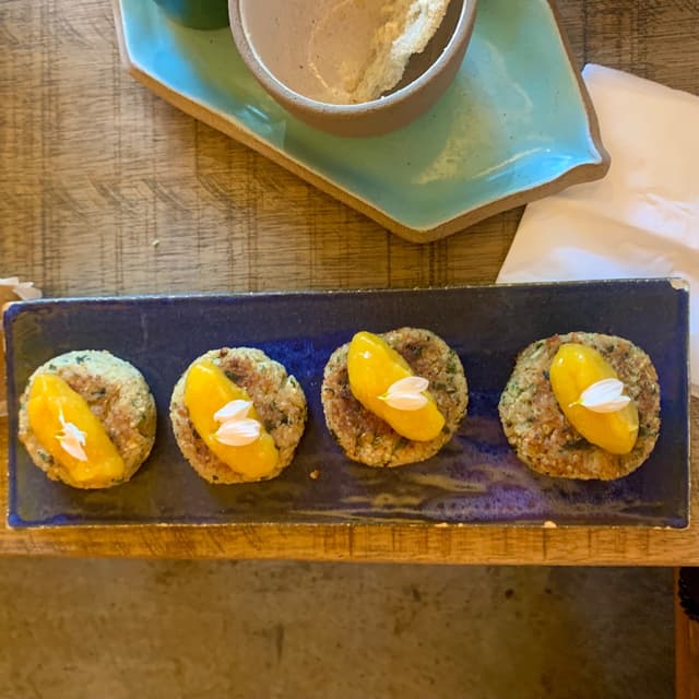 「Bolinho de Quinoa」の料理の写真