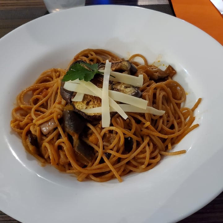 photo of Veganda Pasta alla norma shared by @lucamichieli on  03 Sep 2021 - review