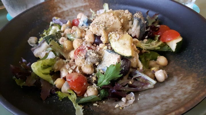 photo of Privé Somerset Meditarrean salad shared by @darkchocoholic on  19 Jan 2020 - review