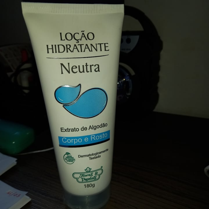 review photo of Flores & Vegetais Hidratante Extrato de Algodão shared by @denisereginadepaula on 13 May 2022 - review