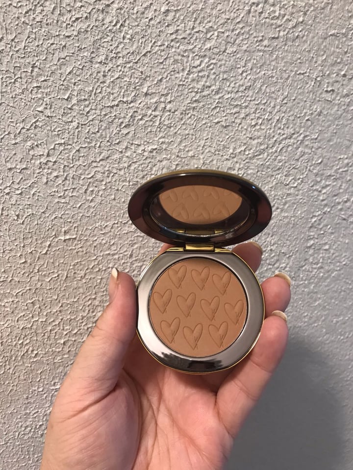 photo of Westman Atleier Beauty Butter Bronzer shared by @twillis5 on  01 Sep 2019 - review
