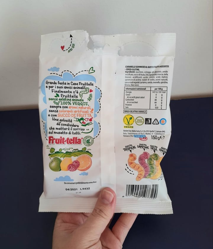 photo of Fruit-tella Sour Snakes shared by @inchubrinke on  22 Jan 2020 - review