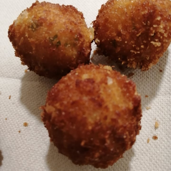 photo of Mother Burger Bolas de queijo picantes shared by @larsam on  07 Jul 2021 - review