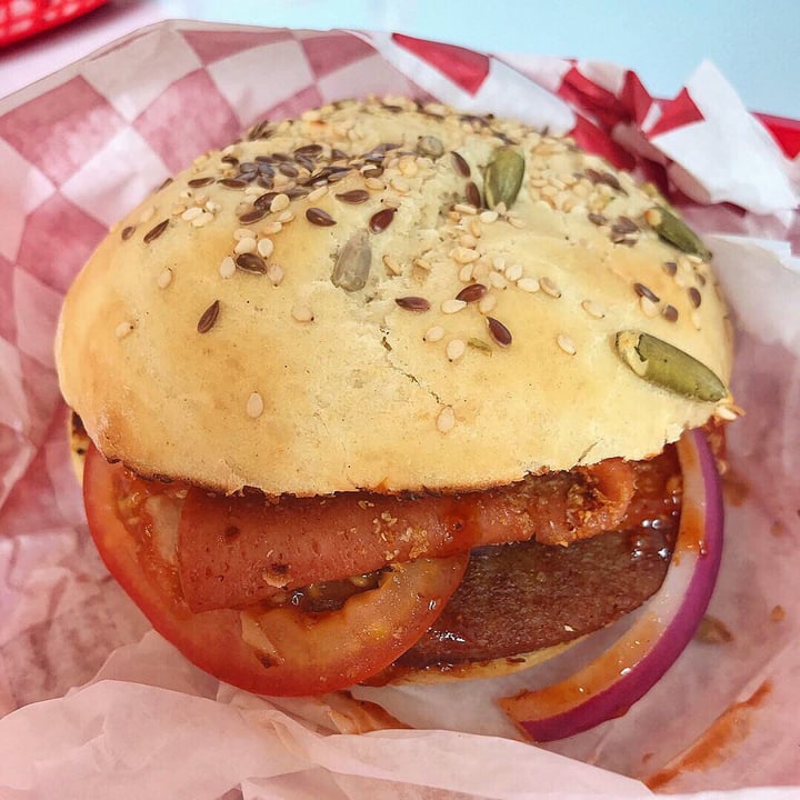 photo of COMET 984 - 50's Diner Vegan BBQ Burger shared by @natmoraesrocha on  04 Mar 2019 - review