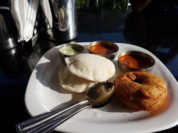 photo of Udupi Vaibhav ಉಡುಪಿ ವೈಭವ Idly vada shared by @delias29 on  26 Dec 2018 - review