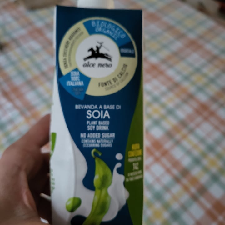 photo of Alce Nero Latte di soia shared by @veroma88 on  02 May 2022 - review