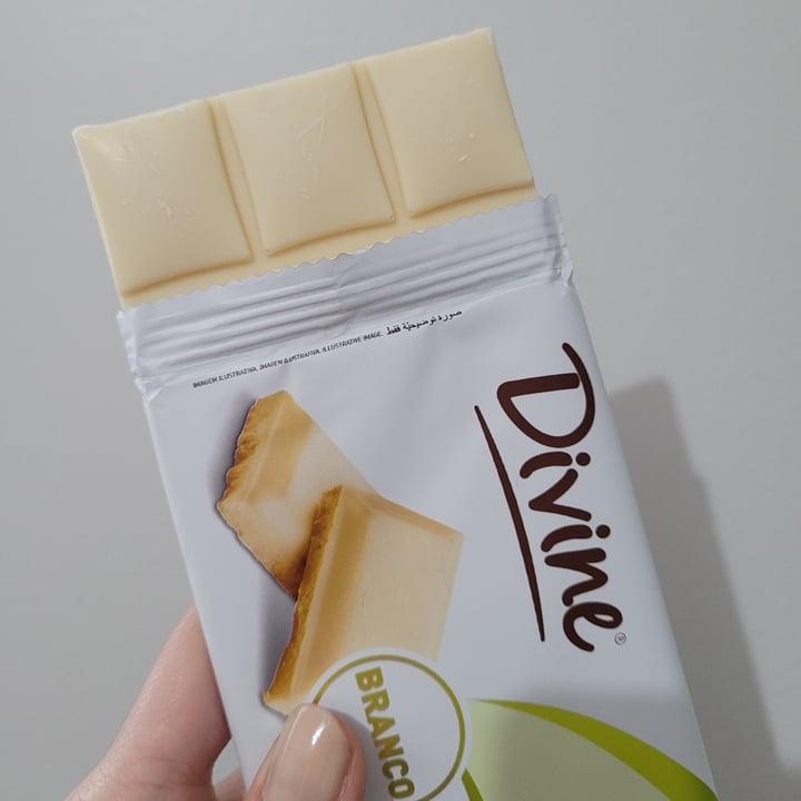 photo of Divine Chocolate Chocolate Branco Zero shared by @victorialeonel on  27 Jul 2022 - review