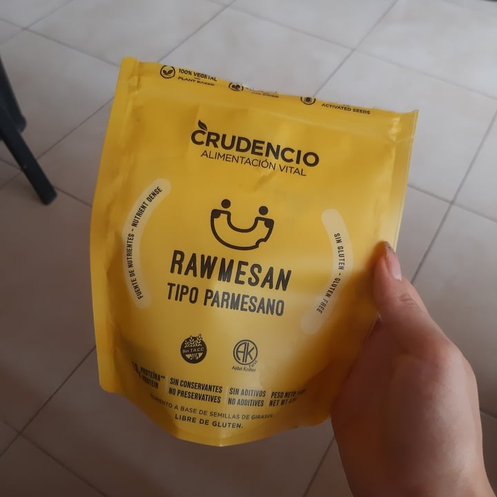 review photo of Crudencio Rawmesan Tipo Parmesano shared by @luciavicentindriussi on 07 Mar 2022 - review