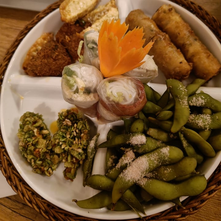 photo of Vevi Restaurant Mix Vorspeise für 2 Personen shared by @francib94 on  19 Mar 2022 - review