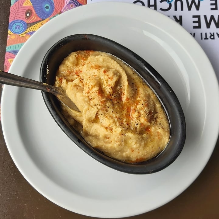 photo of La terraza del almacén Hummus shared by @valenbetchakian on  19 Jan 2022 - review