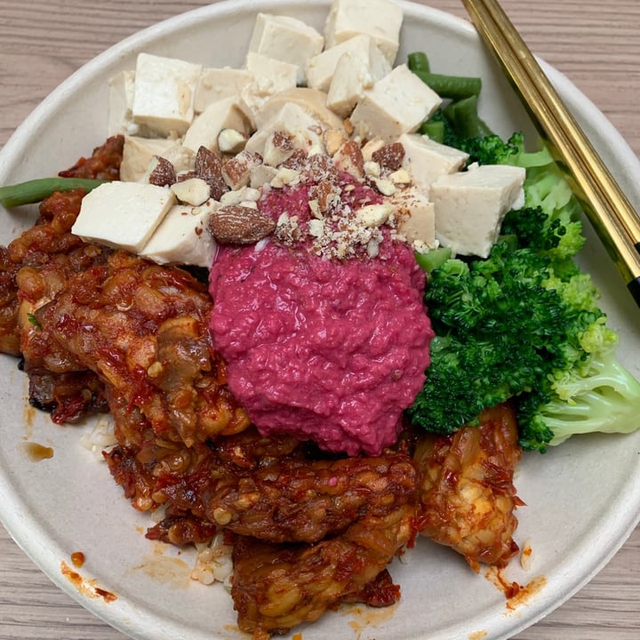 photo of KIPOS Gourmet Build your own bowl shared by @mybellyfats on  14 May 2020 - review