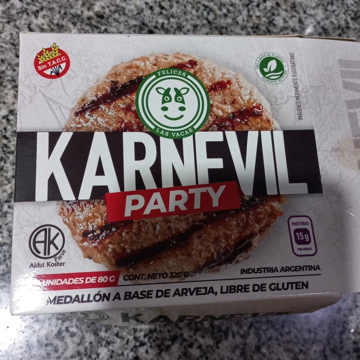 photo of Felices Las Vacas Karnevil Party shared by @camidobler on  24 May 2022 - review