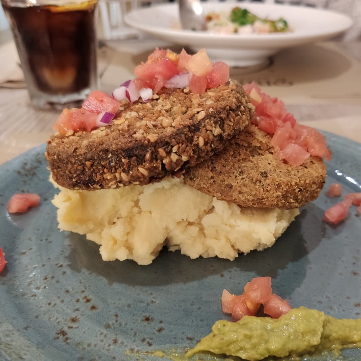 photo of Martinnus Taperia Doble Hamburguesa Vegetal shared by @julia92 on  29 Jul 2021 - review
