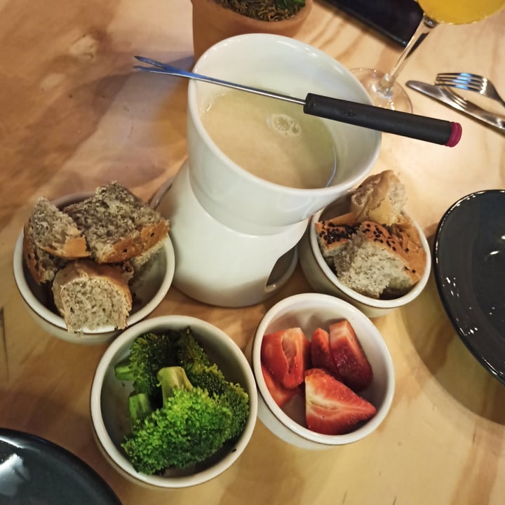 review photo of Vegan Inc Fondue shared by @silviswilvis on 22 Apr 2020 - review