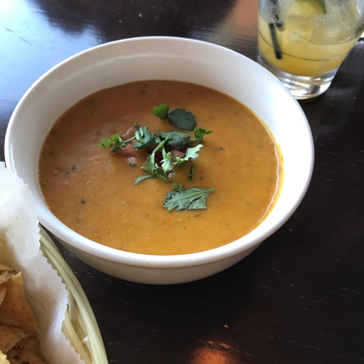 photo of Citizen Eatery Citizen Vegan Queso shared by @mallory17 on  16 Aug 2020 - review